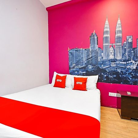 קואלה לומפור Oyo 90138 Hotel Elwarda Klcity מראה חיצוני תמונה