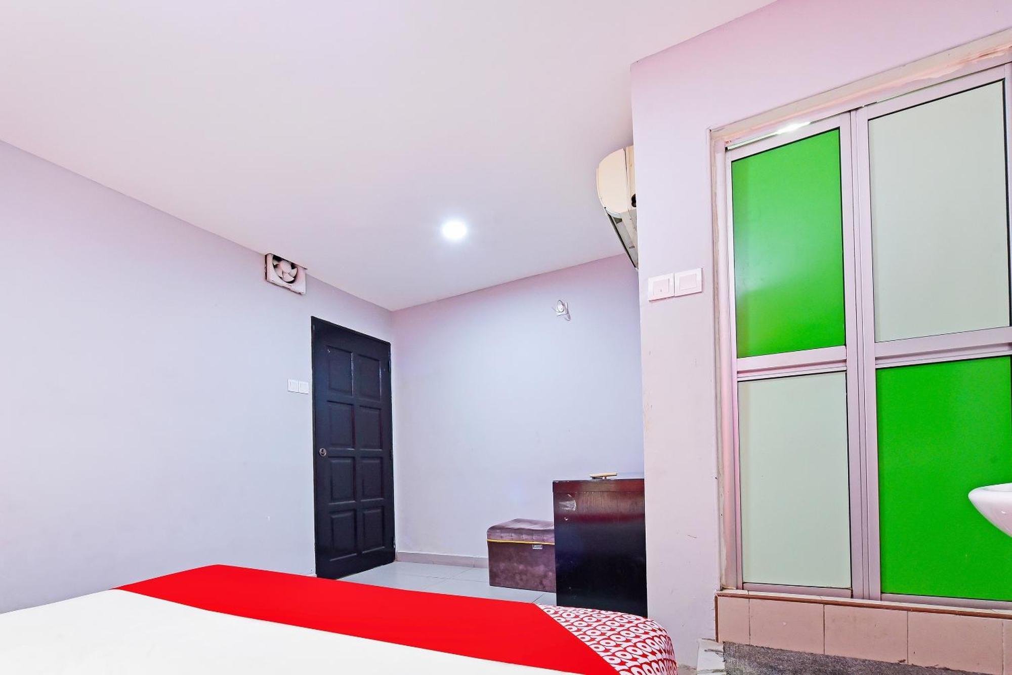 קואלה לומפור Oyo 90138 Hotel Elwarda Klcity מראה חיצוני תמונה